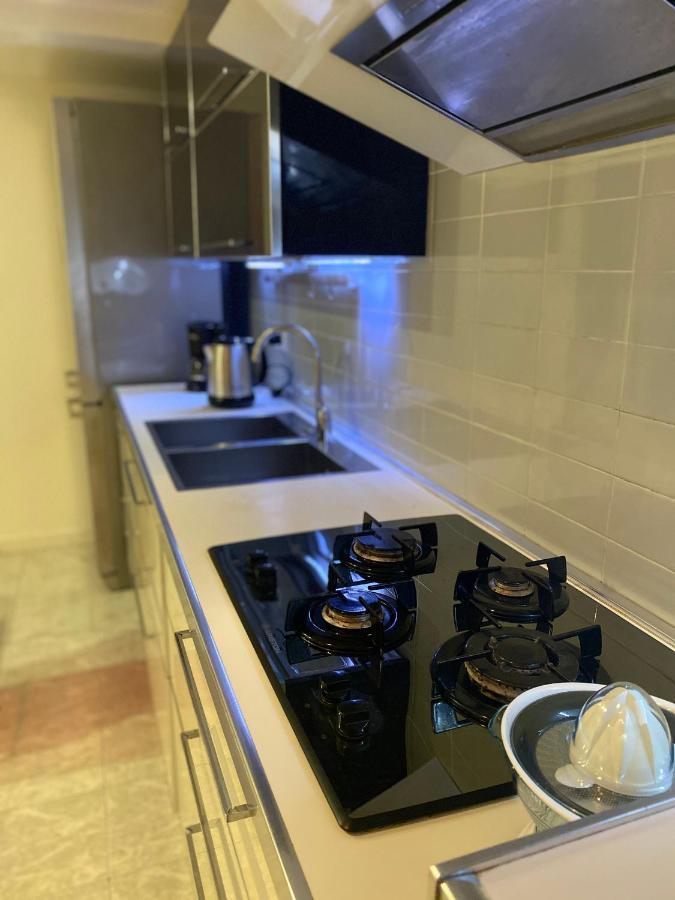 My Home Station Неаполь Экстерьер фото